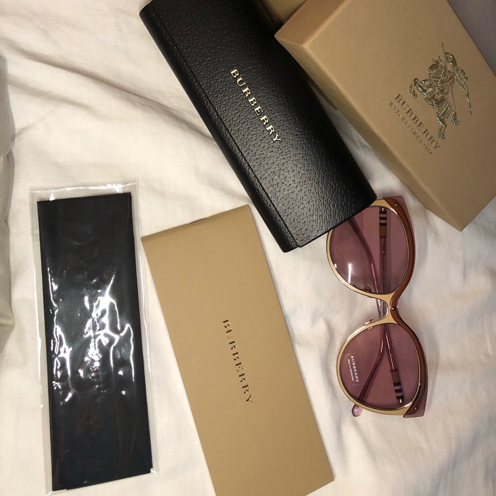 Authentic Burberry sunglasses